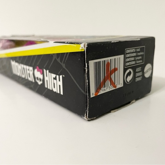 Monster High Draculaura Doll Damaged Box - Picture 15 of 16